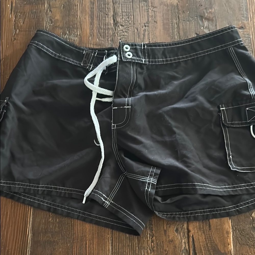 Classic Black Board Shorts with Contrast Stitching